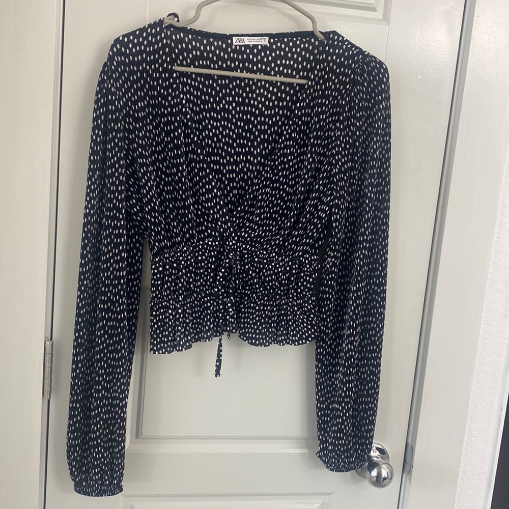 Zara Low cut v-neck long sleeve